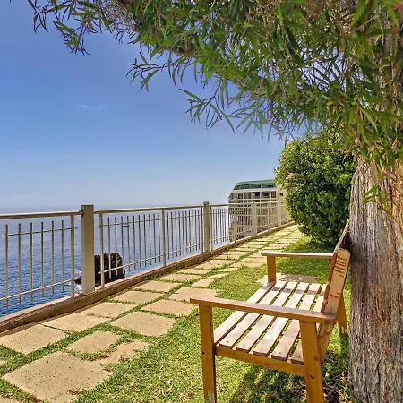 Private Sunset Terrace & Ocean Cliff Pool Garden At Designer Apt By Lovelystay