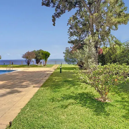 Apartment Private Sunset Terrace & Ocean Cliff Pool Garden At Designer By Lovelystay