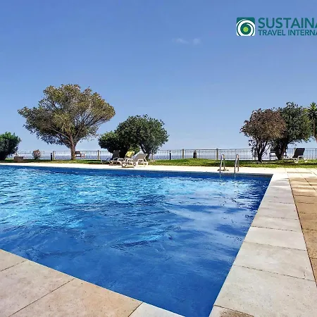 Private Sunset Terrace & Ocean Cliff Pool Garden At Designer By Lovelystay Apartment Funchal (Madeira)