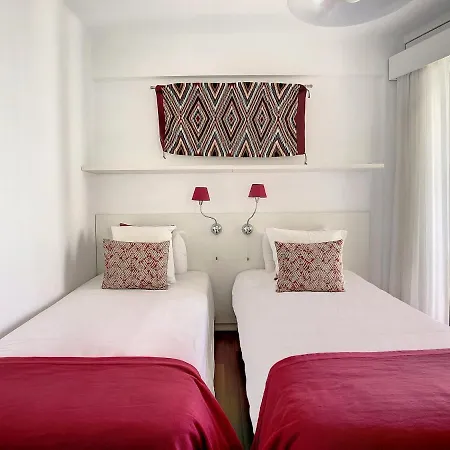 Apartamento Private Sunset Terrace & Ocean Cliff Pool Garden At Designer Apt By Lovelystay